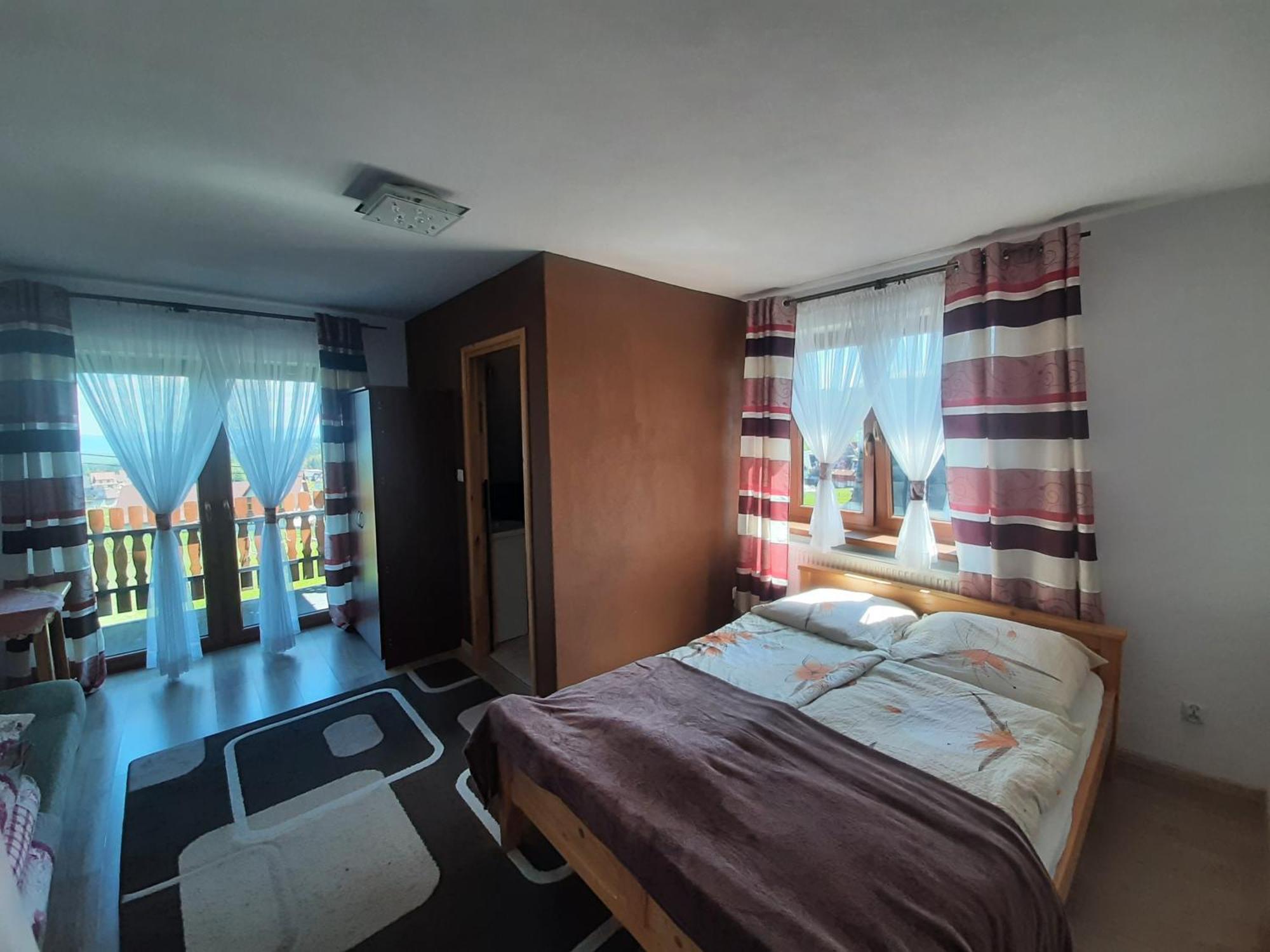 Pokoje U Mrugaly Czerwienne Zimmer foto